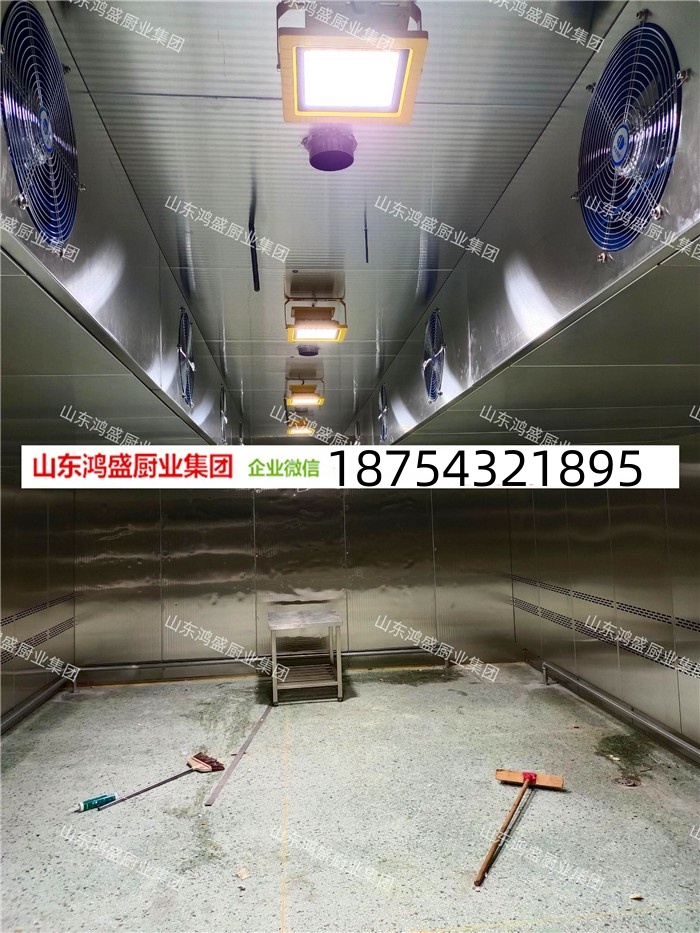 大型醒發(fā)房，大型醒發(fā)室安裝現(xiàn)場(chǎng)，全自動(dòng)不銹鋼聚氨酯醒發(fā)房，大型饅頭包子醒發(fā)箱